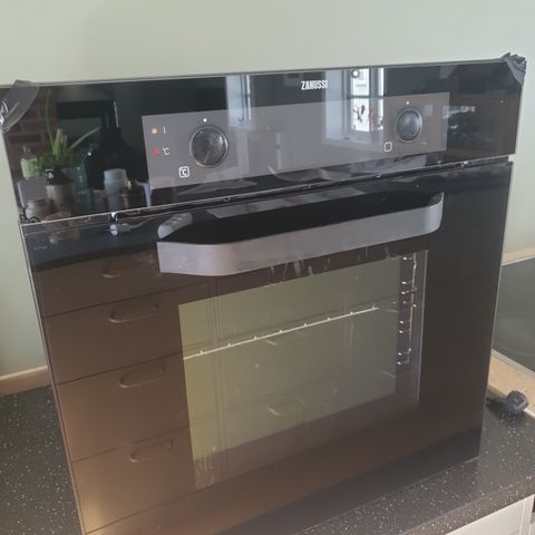 Zanussi ZOB 481