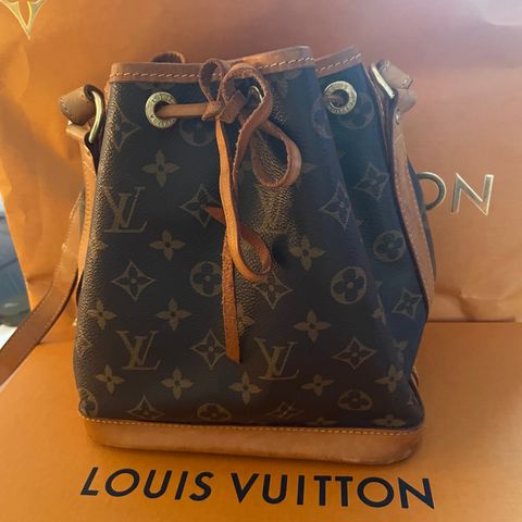 Louis vuitton noè BB veske