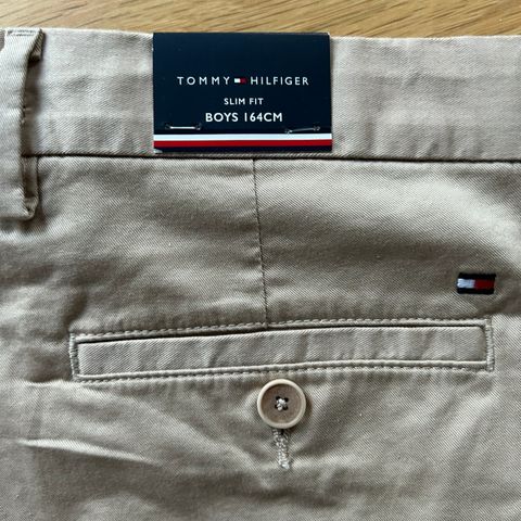 Chinos fra Timmy Hilfiger ubrukt med tags