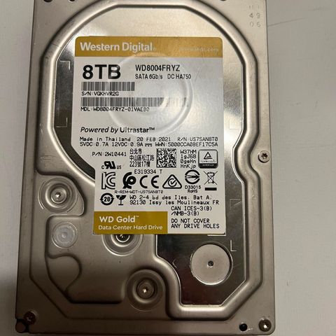 1x8TB HDD