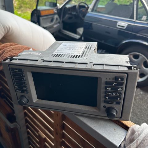 Range Rover l322 radio