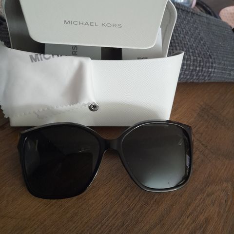 Michael kors solbriller