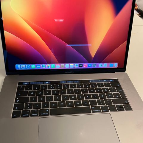 Pent brukt MacBook Pro 15” retina  - 2017