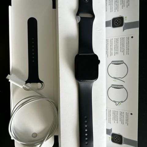 Apple Watch SE 2nd Gen 44mm GPS (midnatt)