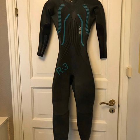 2xu R:3 triatlon våtdrakt str s (W)