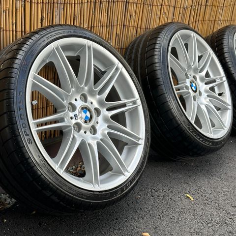 BMW OEM “Style 225” 19 toms - M-Sport Felger med nye sommerdekk.