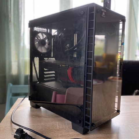 Gaming pc selges rep/deler