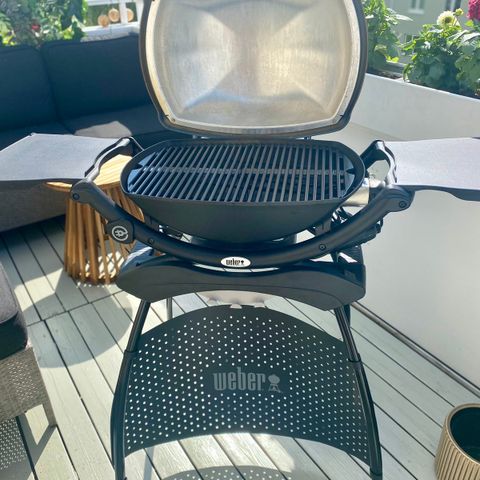 WEBER GRILL ELEKTRISK Q2400  med stativ og trekk