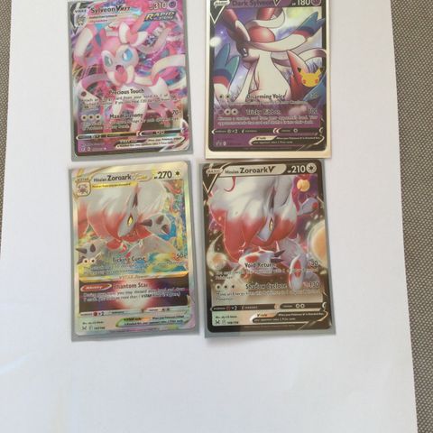 Pokemon kort sylveon and hisuian zoroark