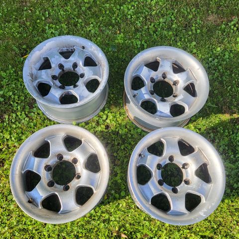 15x7,5 6x139,7 ET-0 felger til Hilux, Landcruiser, mfl