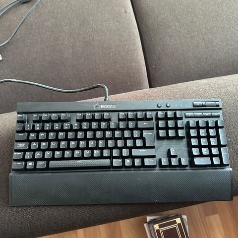 Corsair K70 Lux