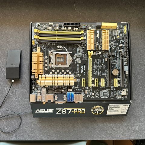 Hovedkort - Asus Z87-PRO - m/WIFI