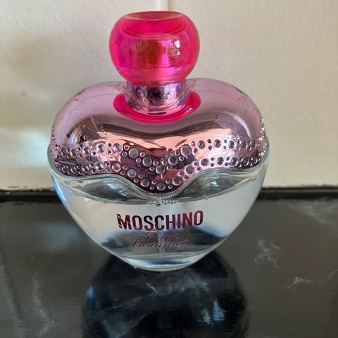 Moschino pink bouqet