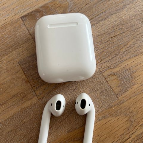 AirPods 1