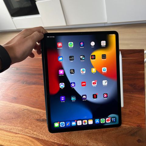 Apple 12.9-inch iPad Pro Wi‑Fi 128GB - Space Grey