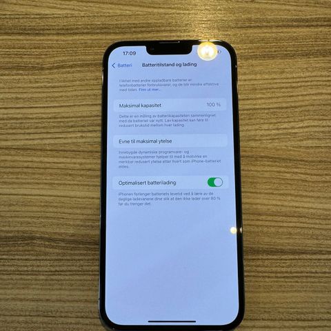 Iphone 13 Pro Max med 100% batterikapasitet!
