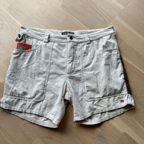 Amundsen shorts 7incher strl L