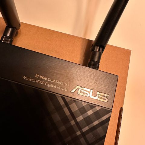 ASUS RT-N66U ruter