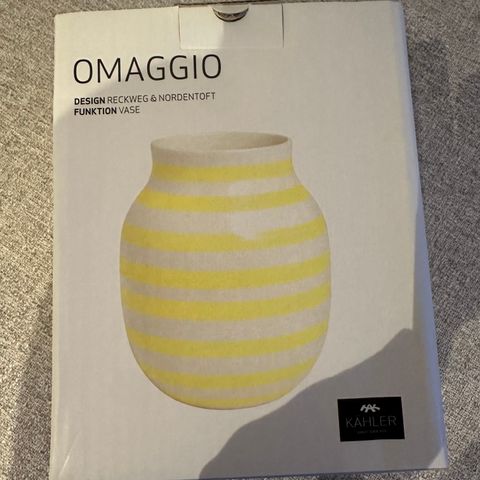 Omaggio vase