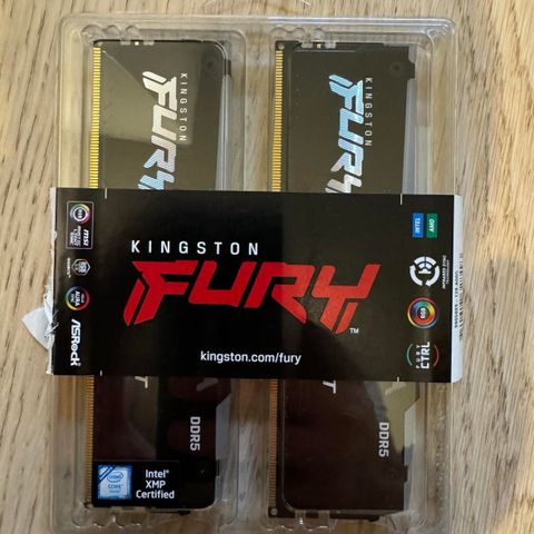 Kingston FURY Beast RGB DDR5 5600MHz 32GB