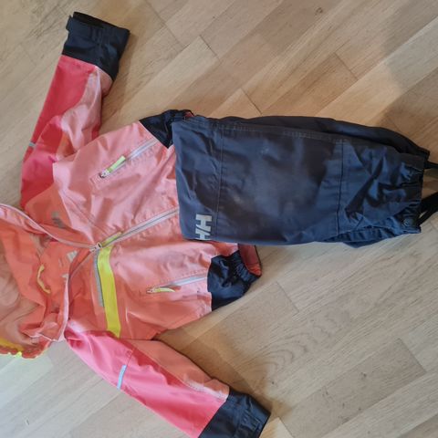 Helly Hansen regnsett str. 104