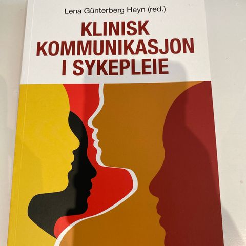 Klinisk kommunikasjon i sykepleie