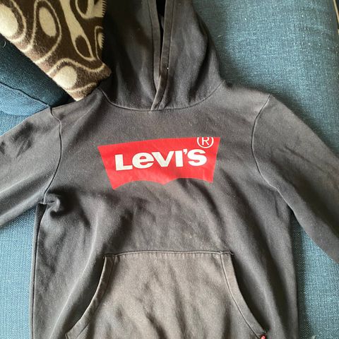 Godt brukt levi’s hettegenser