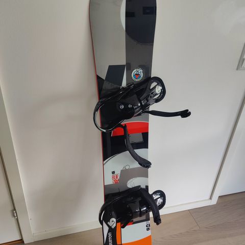 Burton snowboard og bindinger + K2 sko