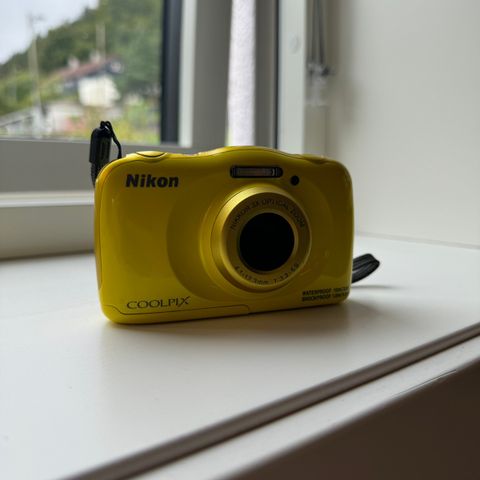 NIKON COOLPIX W100 - SUMMER YELLOW - WATERPROOF