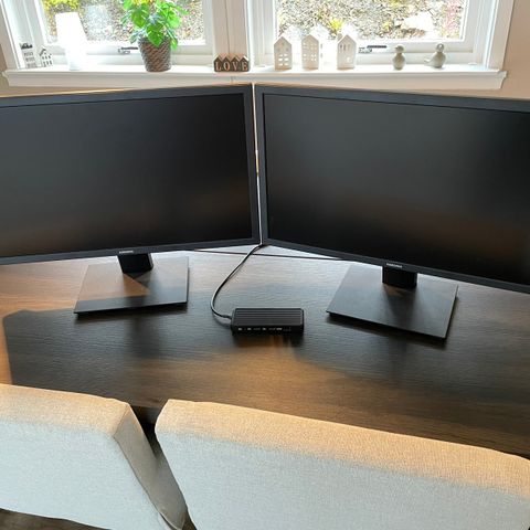 Samsung pc skjermer og unisynk Hub