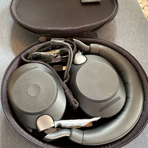 Jabra Evolve2 85 - så godt som nytt!