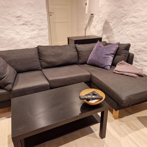 Treseter sofa med sjeselong