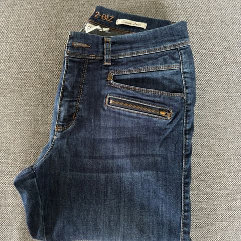 Jeans fra 2-biz str 42