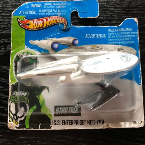 Hot wheels 1:64 U.S.S ENTERPRISE