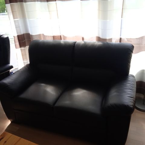 2-seter sofa , svart