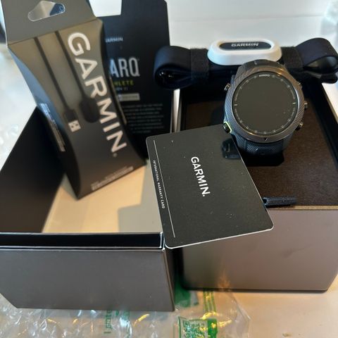 Garmin MARQ Athlete (Gen 2) - Carbon Edition