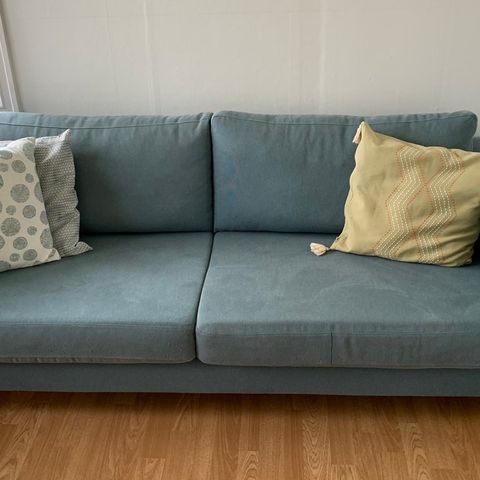 Turkis IKEA-sofa