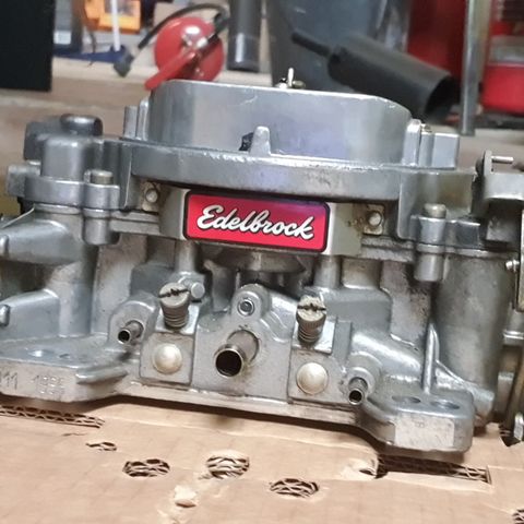 Edelbrock 750 1411