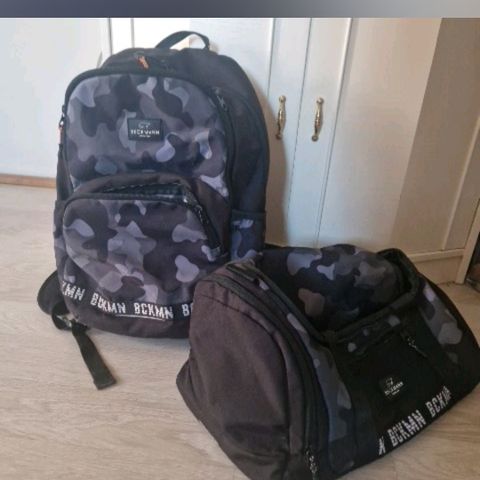 Skolesekk og bag