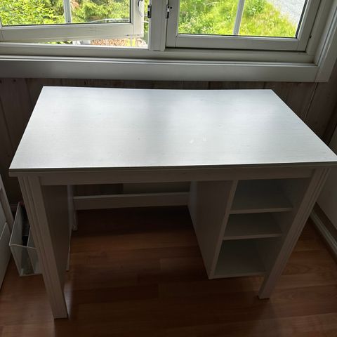 IKEA skrivebord