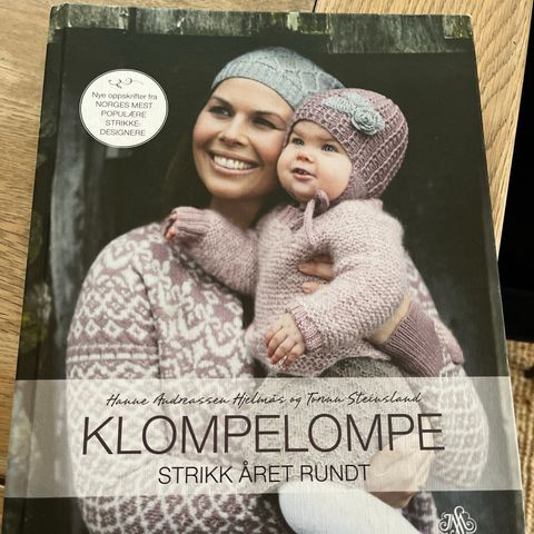 Strikkebok-Klompelompe