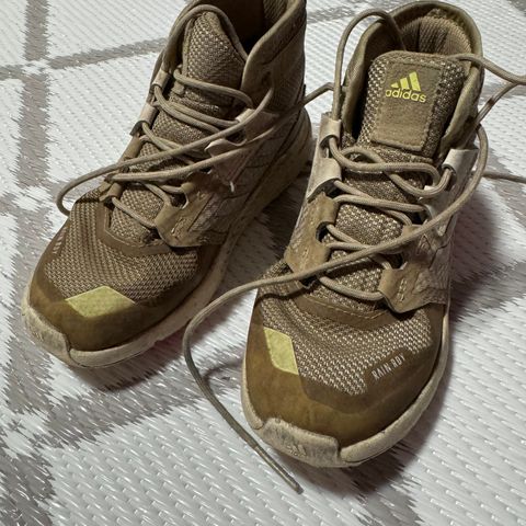 Adidas terrex barn