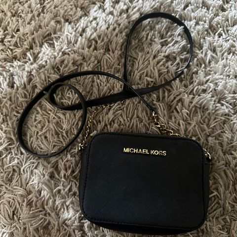 Michael kors jet set mini cross body