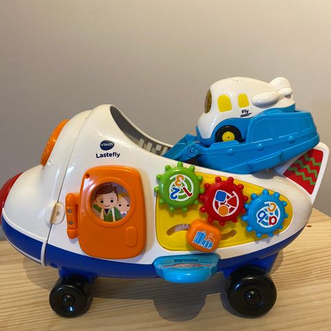 Vtech Toot-Toot Drivers lastefly - med 2 SmartPoints og et lite fly