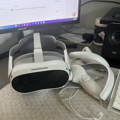 Pico all for one Vr headset