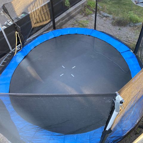 Trampoline- 4 m diameter