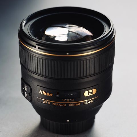 Nikon AF-S NIKKOR 85mm f/1.4G