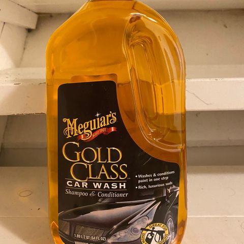 Meguiars Car Wash And Conditioner Bilsåpe, Gold Class serie, 1.9L