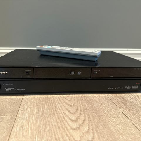 Pioneer DVR-550H Dvd/Hdd recorder med fjernkontroll