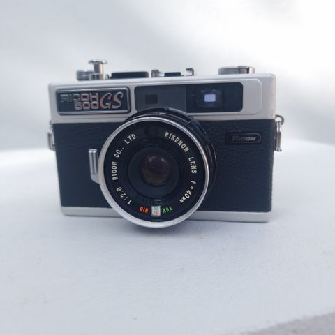 Ricoh 500 GS analogt vintage range finder kamera